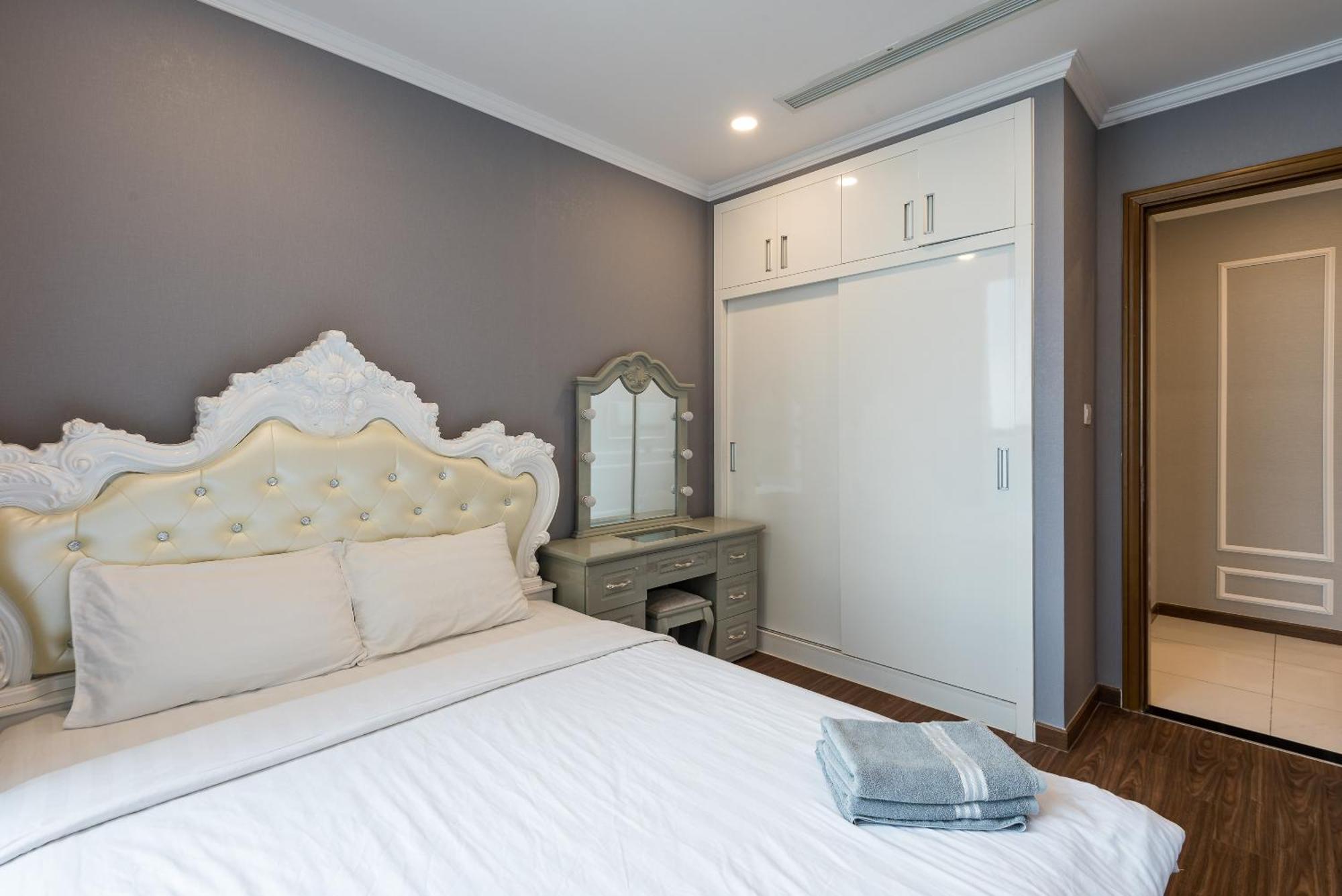 Vinhomes Landmark Condotel Suite Ho Chi Minh City Exterior photo