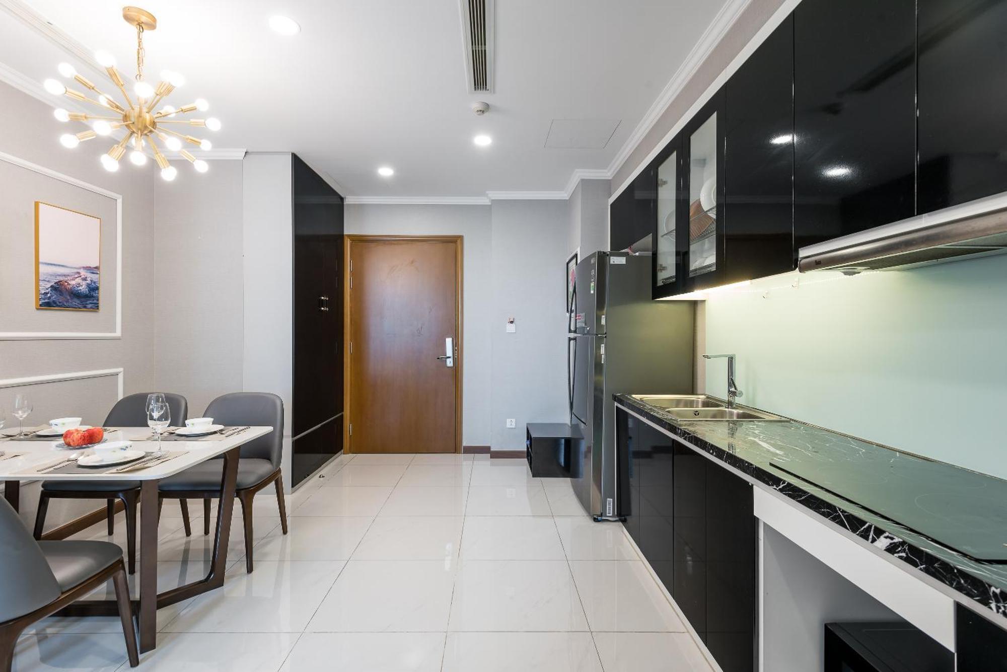 Vinhomes Landmark Condotel Suite Ho Chi Minh City Exterior photo