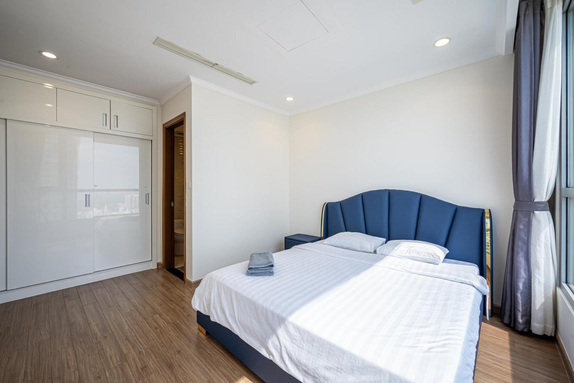Vinhomes Landmark Condotel Suite Ho Chi Minh City Exterior photo